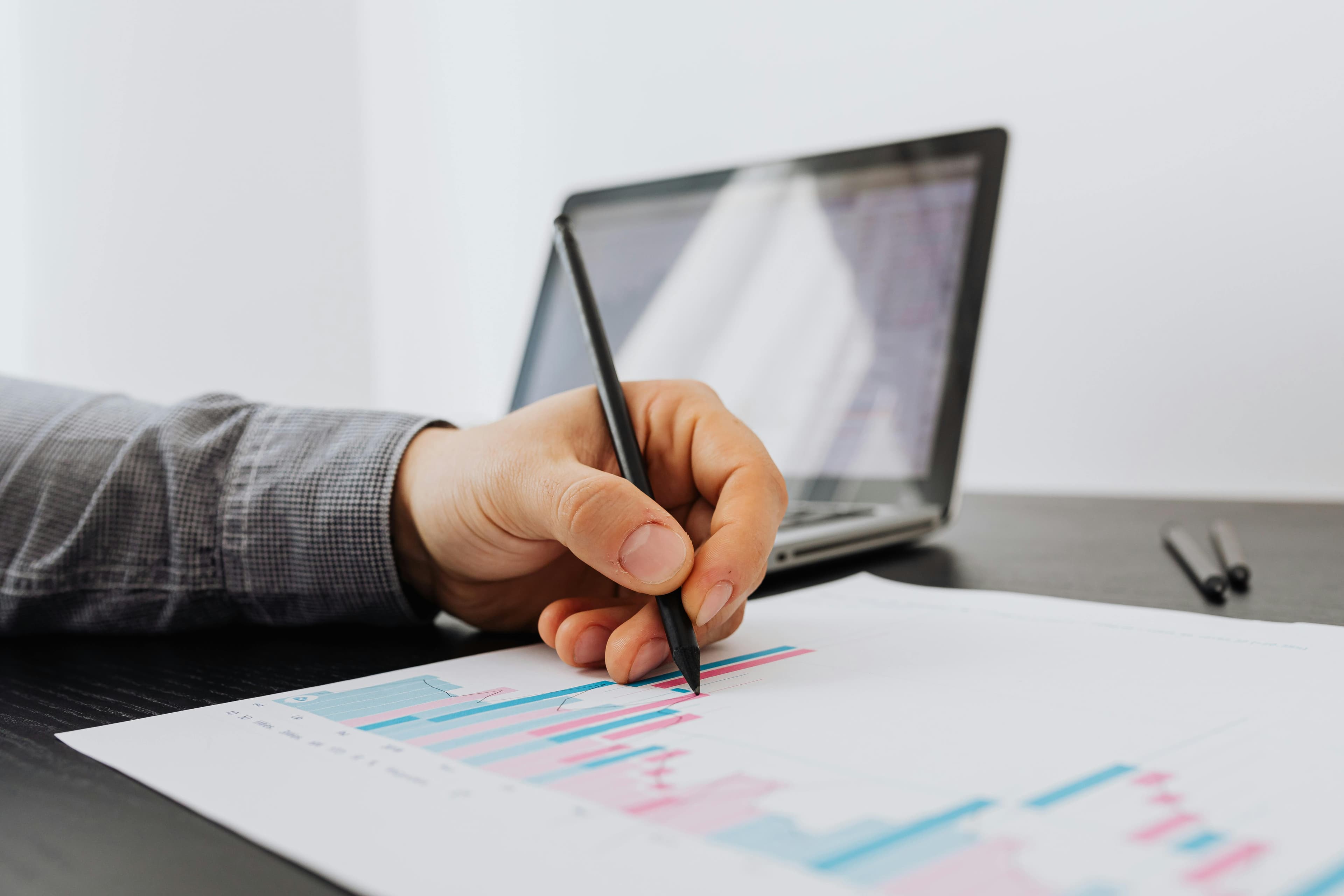 행운의 숫자를 믿는 심리학 — 왜 우리는 7을 좋아할까?